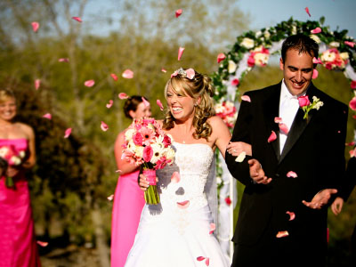 Ottawa Party Tent Rental offers two styles of white wedding 